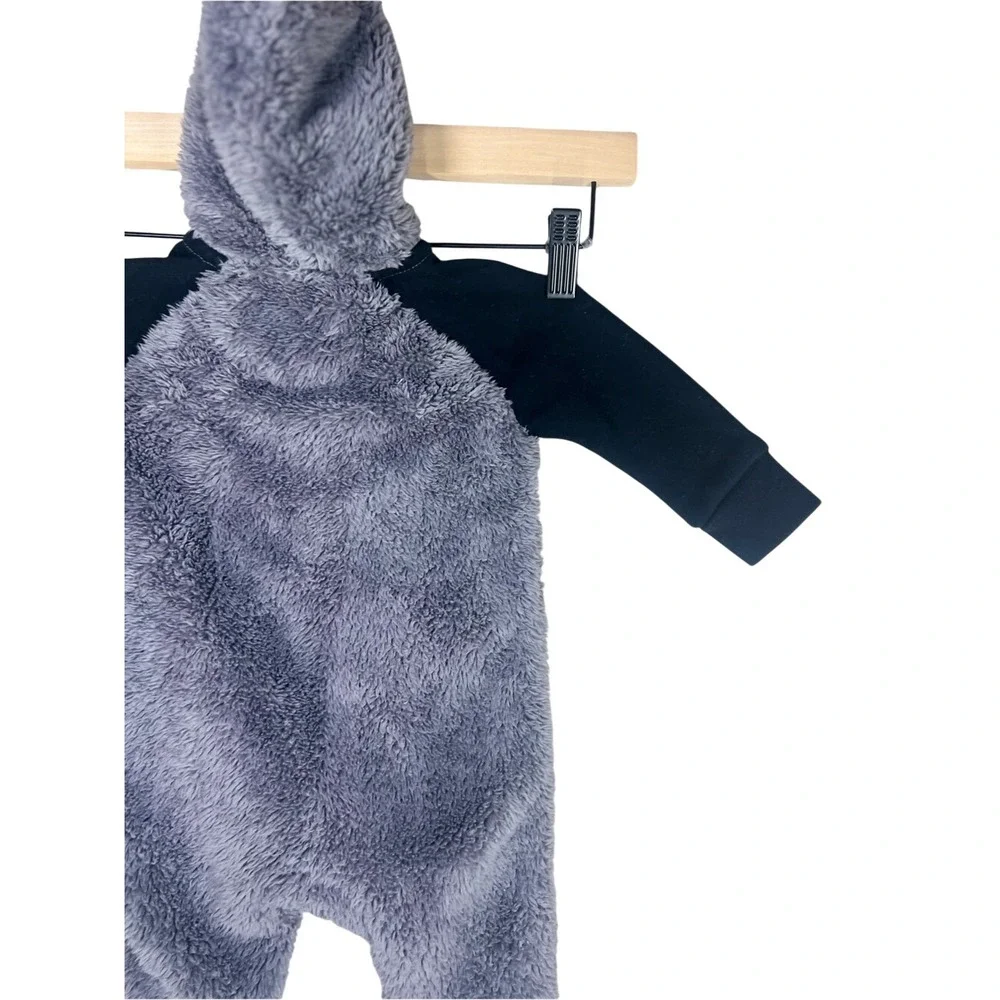 Nike Baby Faux‎ Sherpa Hooded Coverall Gray Black 6M Excellent Condition
